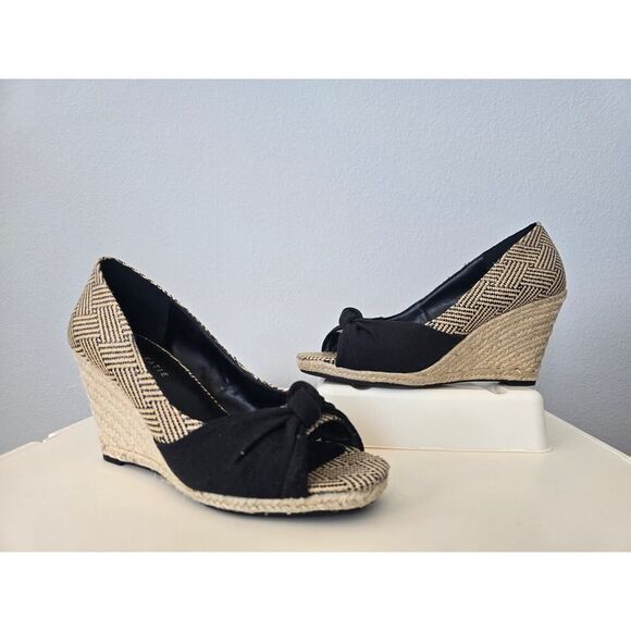 Kelly & Katie Shoes - Kelly & Katie Black Espadrille Wedges Size 9.5M Peep Toe Boho Chic Woven Raffia